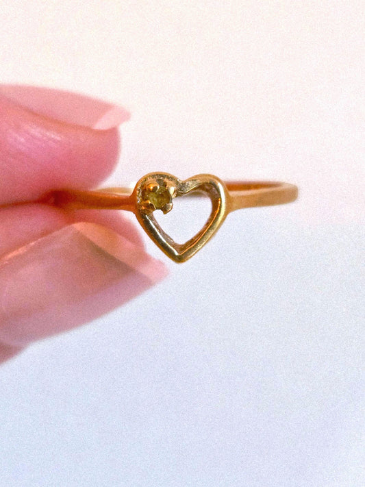 Vintage 10k Gold Open Heart Ring with Yellow Stone Accent - Size 6.75