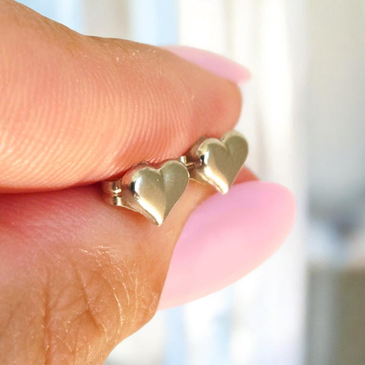 14k White Gold Heart Stud Earrings