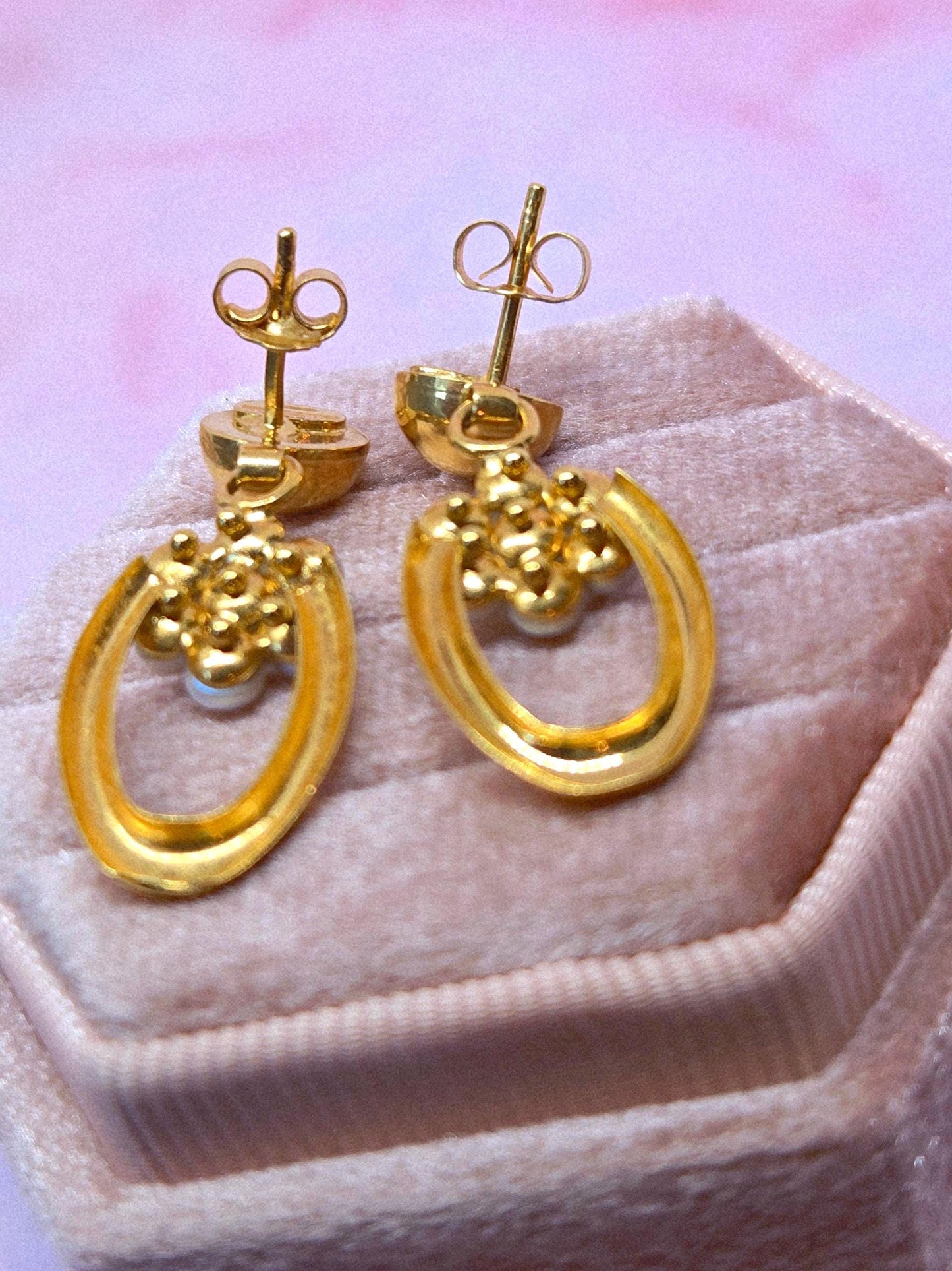 Vintage 1970's 18k 750 Solid Yellow Gold Pearl Earrings - Italian Hallmarks