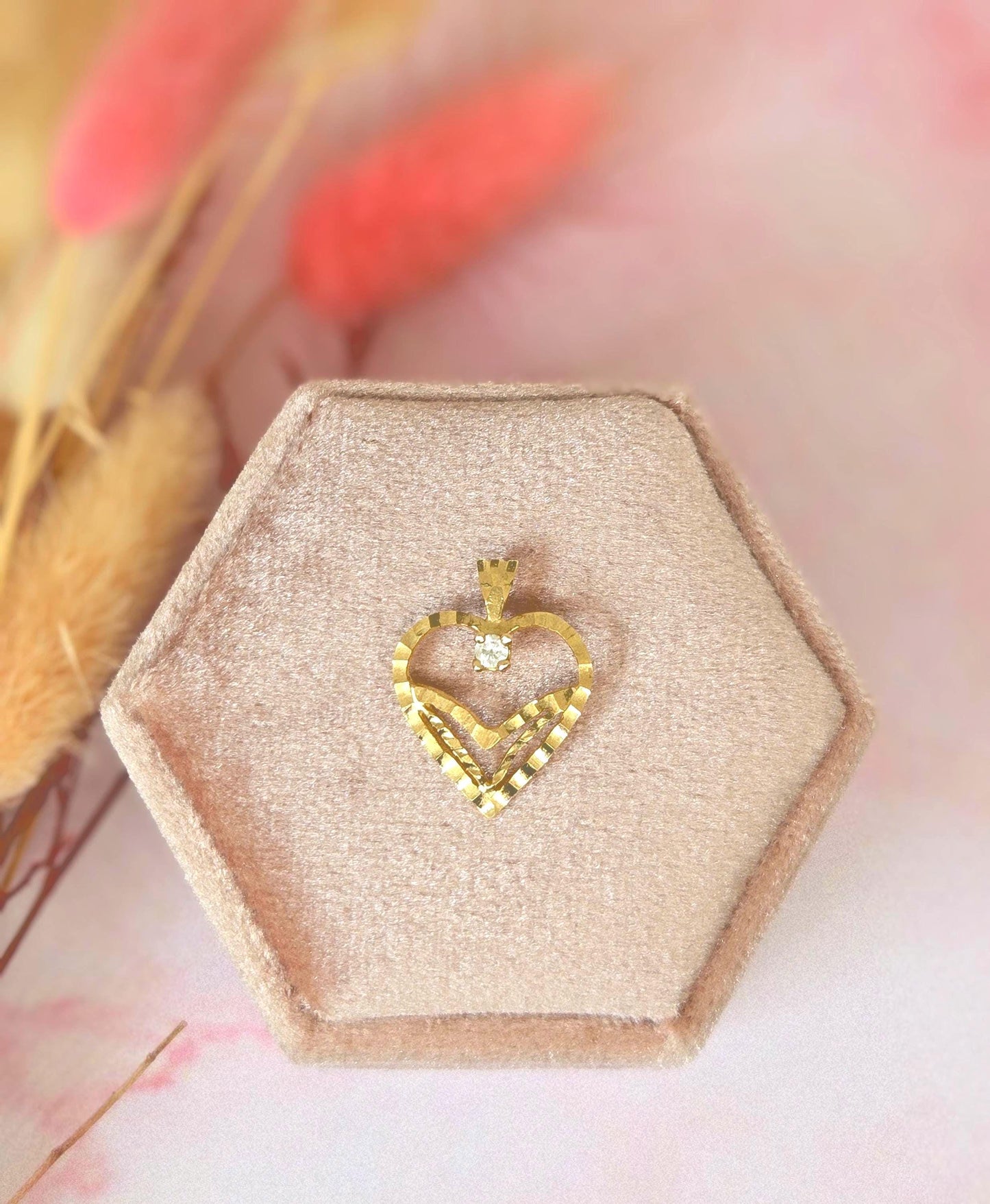 Vintage 10k Gold Open Heart Pendant Charm