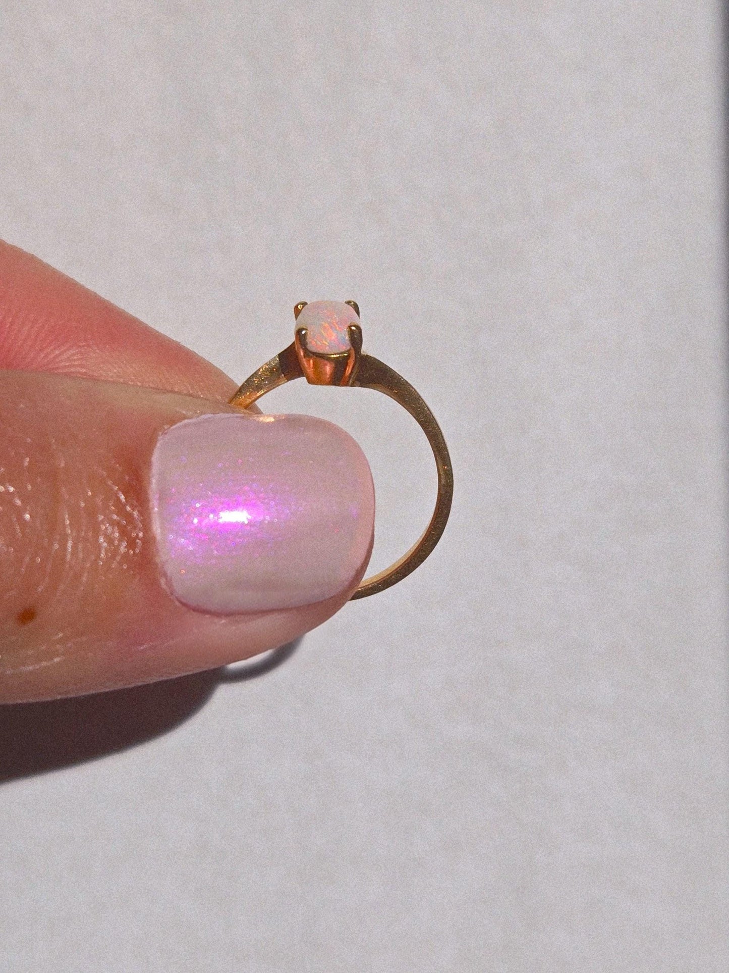 Vintage 10k Gold Opal Pinky Ring - Size 3.50
