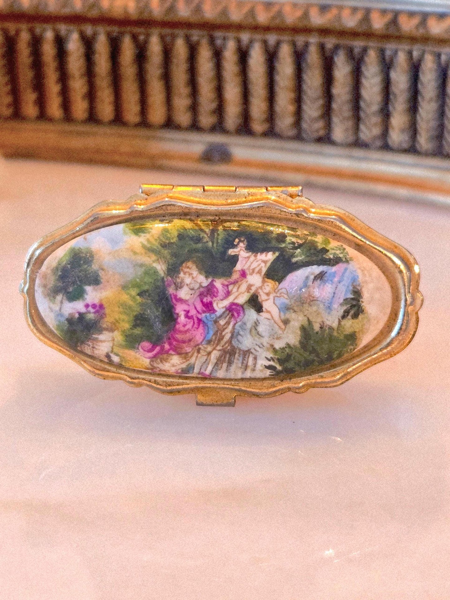 Vintage 1950s Cherub Romantic Trinket Box -  Keepsake Jewelry Box