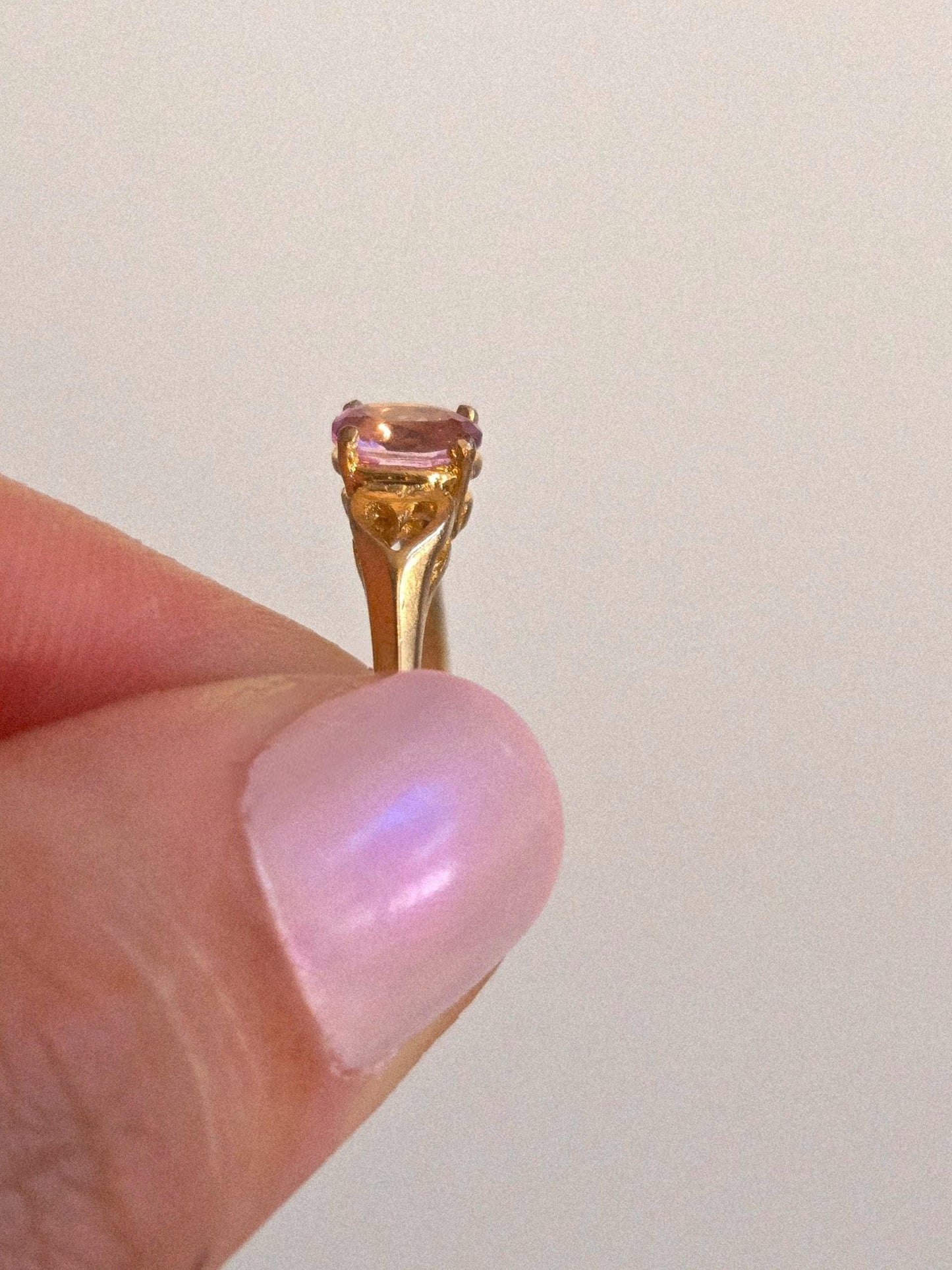 10k Gold Pink Gemstone Ring with Heart Accent - Size 7.75