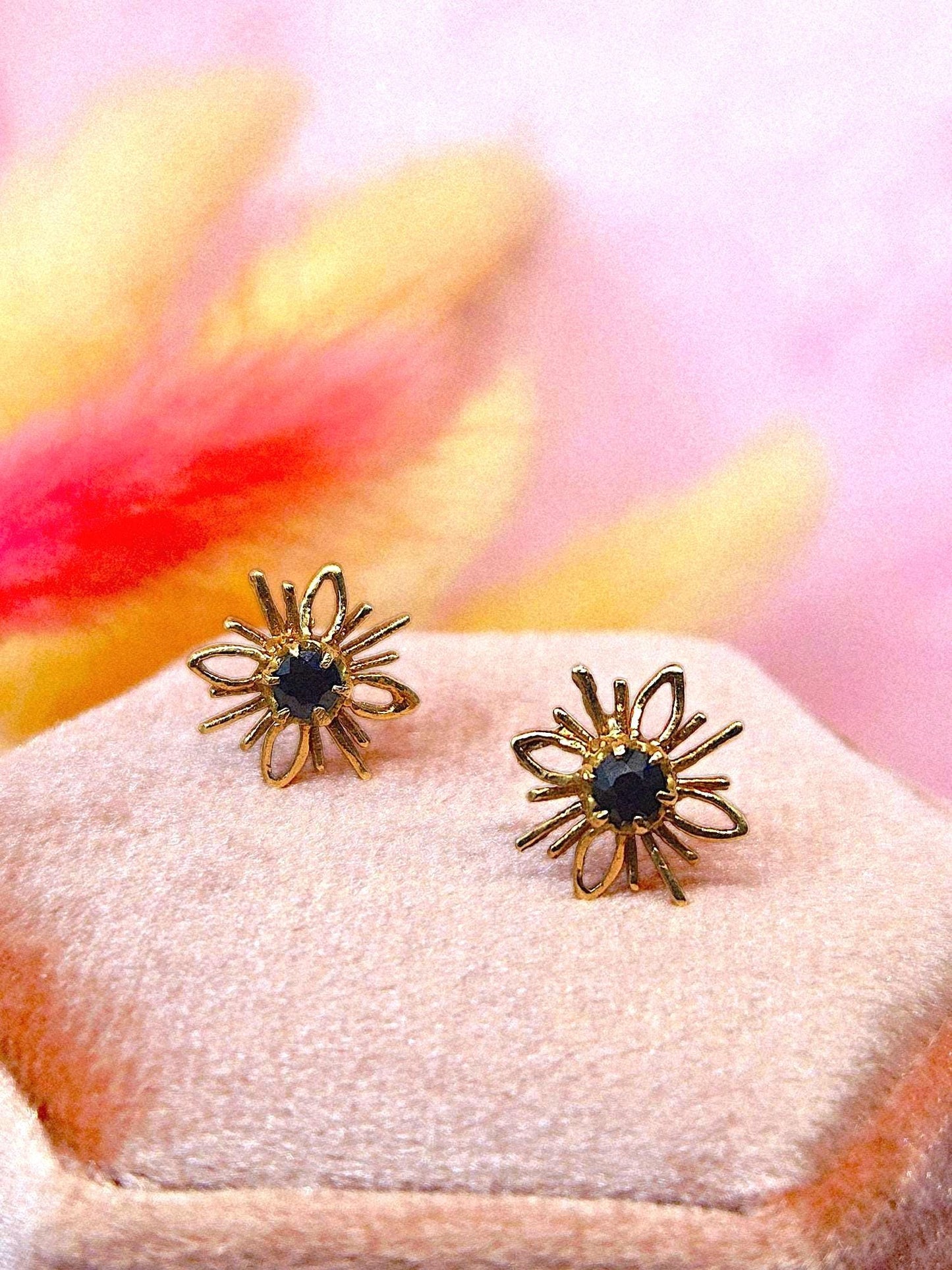 Vintage 10k Gold 1960s Sapphire Starburst Stud Earrings