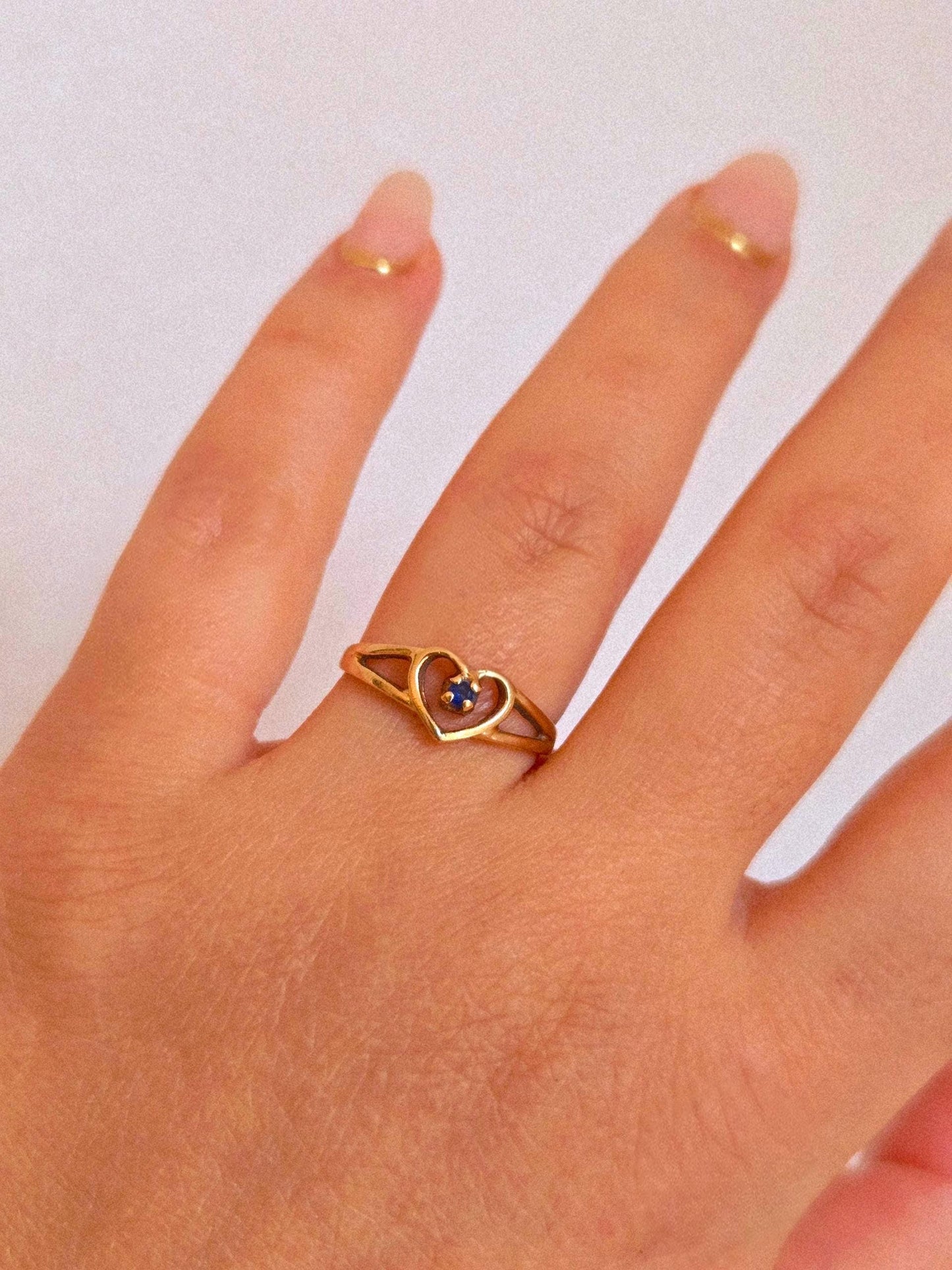 Vintage 10k Gold Heart Ring with Blue Sapphire - Size 5.5