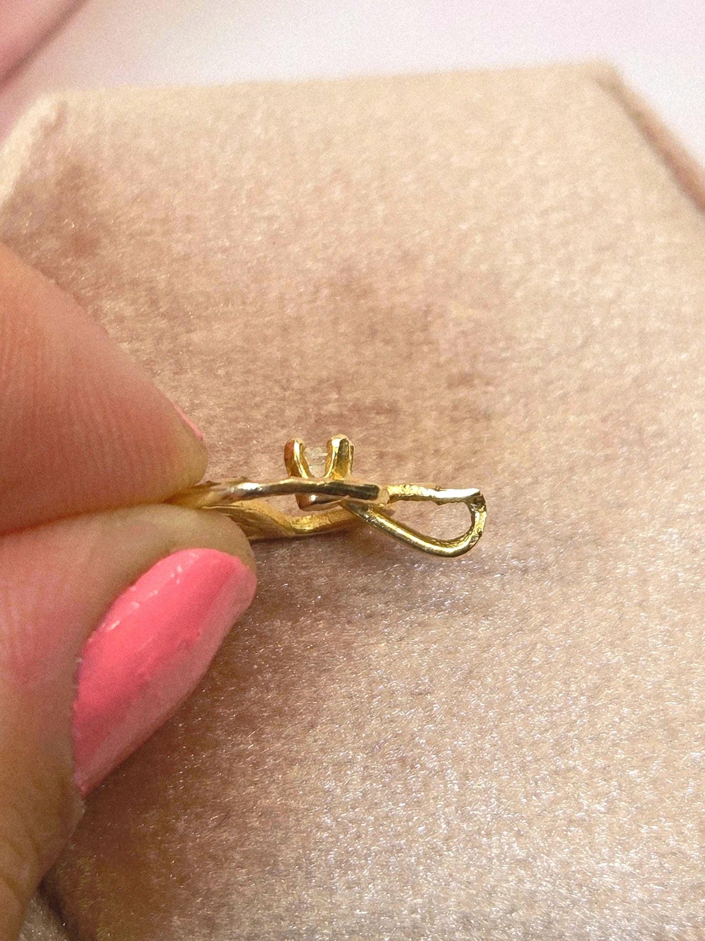 Vintage 10k Gold Open Heart Pendant Charm