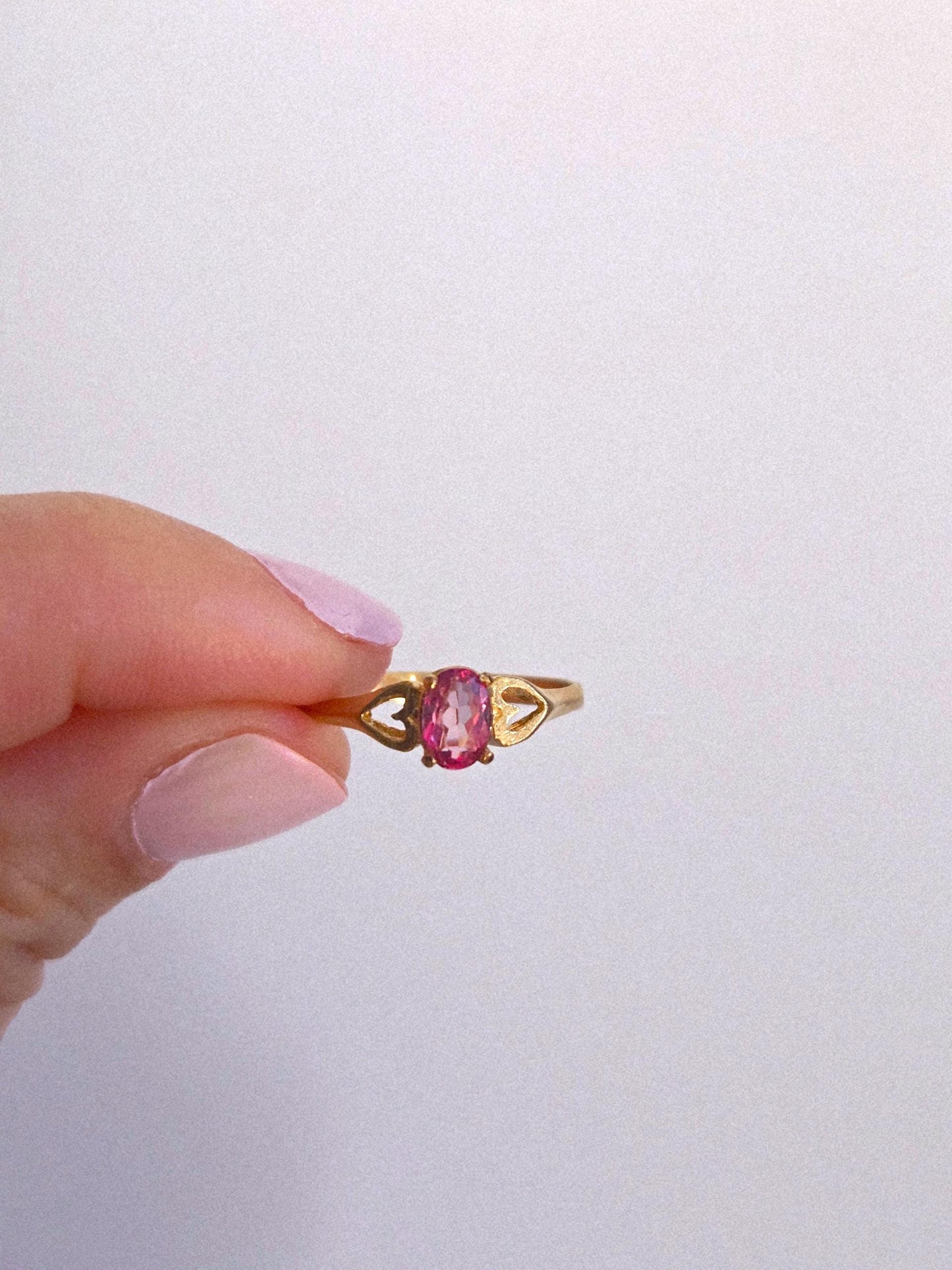 10k Gold Pink Gemstone Ring with Heart Accent - Size 7.75