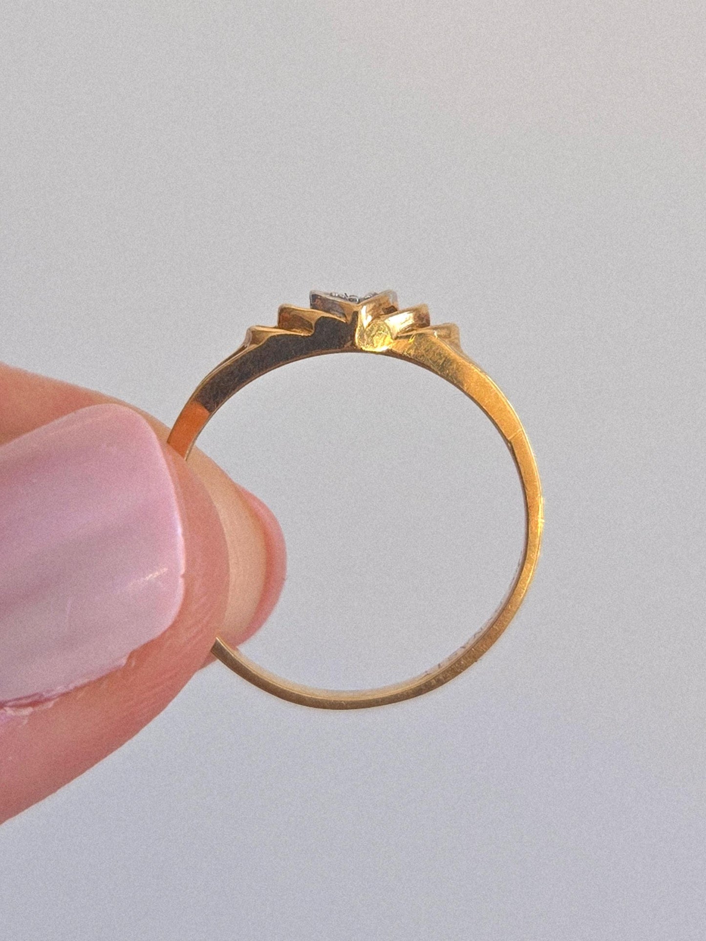 Vintage 10k Gold Open Heart Ring with Diamond - Size 6