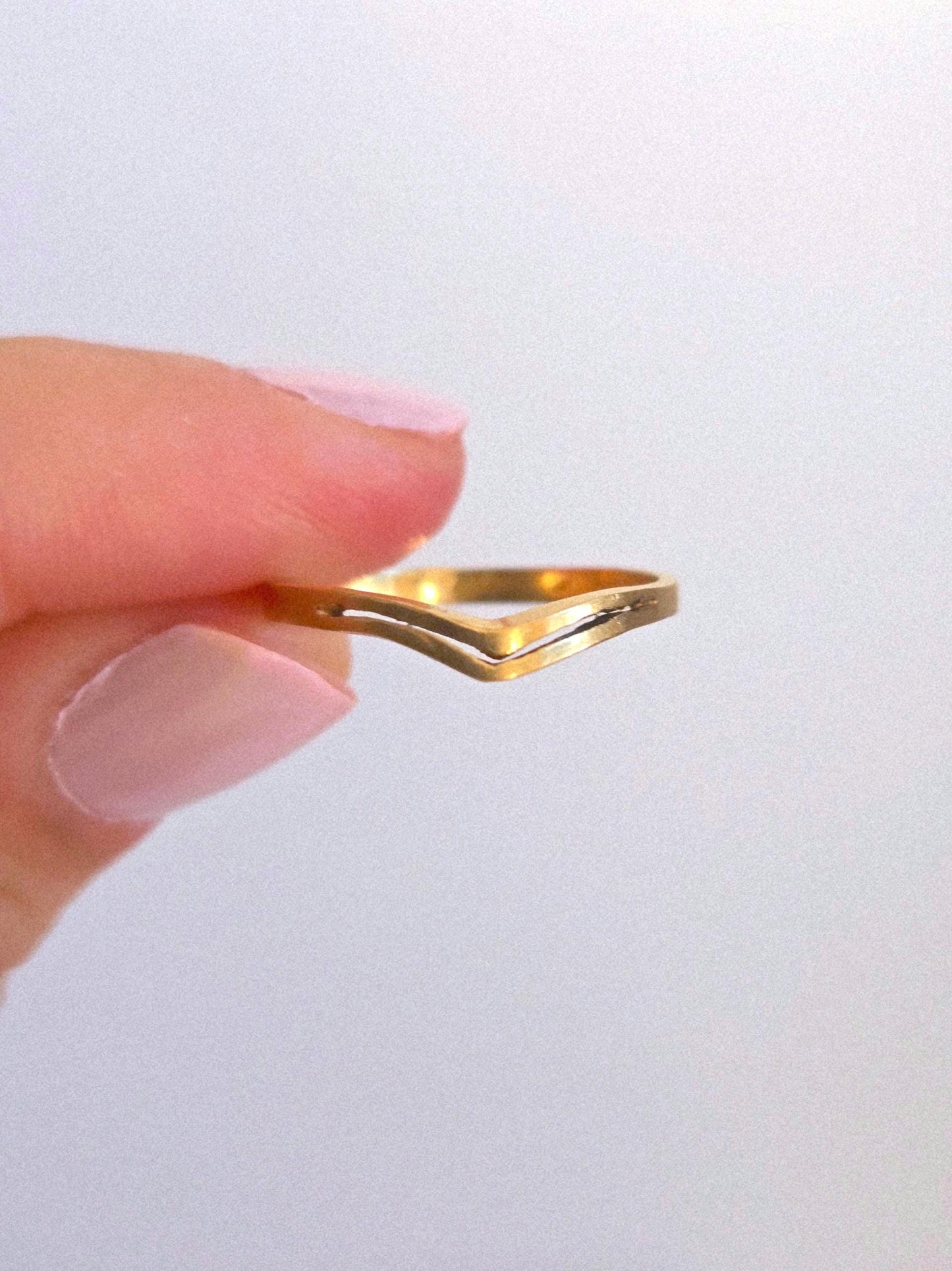 Vintage 10k Gold Curved V Chevron Ring - Size 6