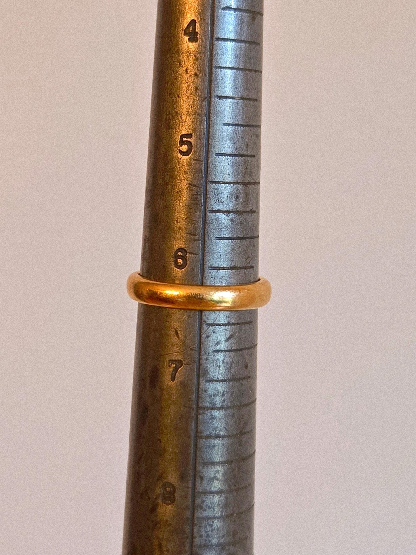 Vintage 14k Classic Gold Band Ring - Size 6.25