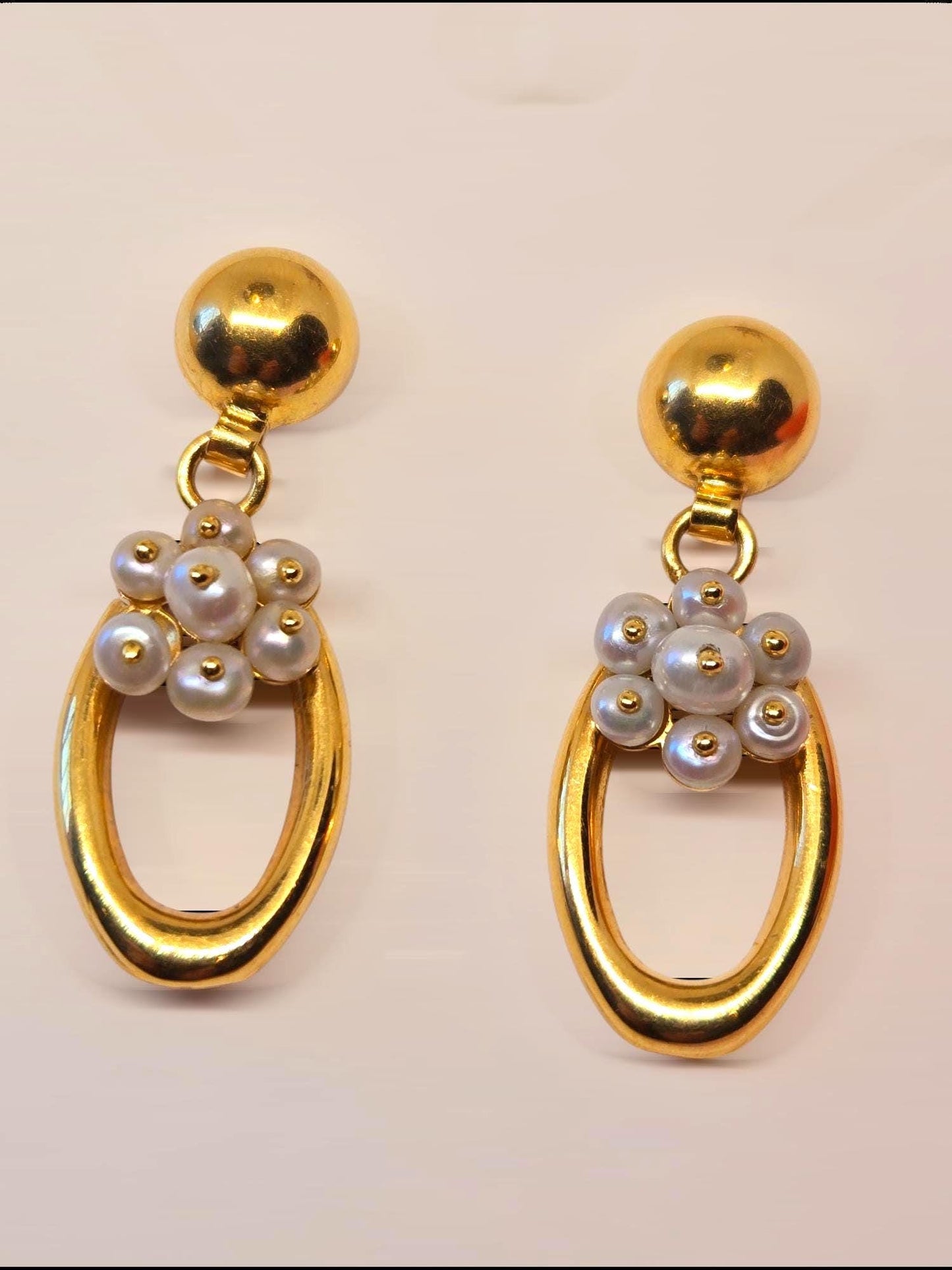 Vintage 1970's 18k 750 Solid Yellow Gold Pearl Earrings - Italian Hallmarks