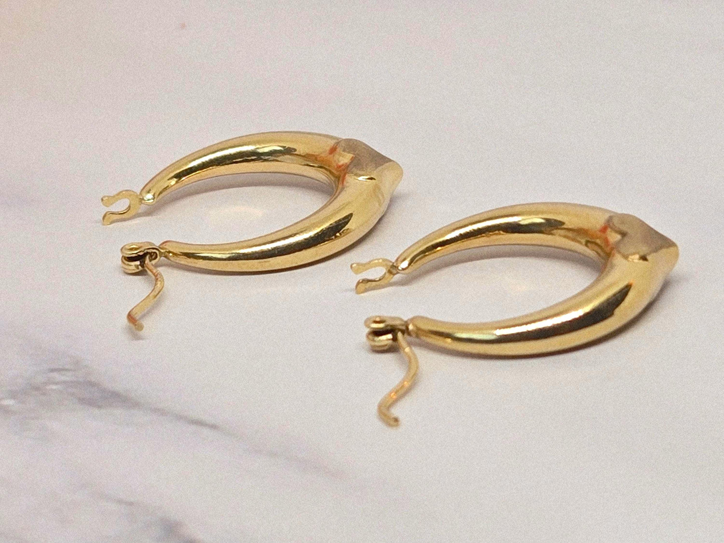 Vintage 10k Gold Hoop Earrings with Heart Detail