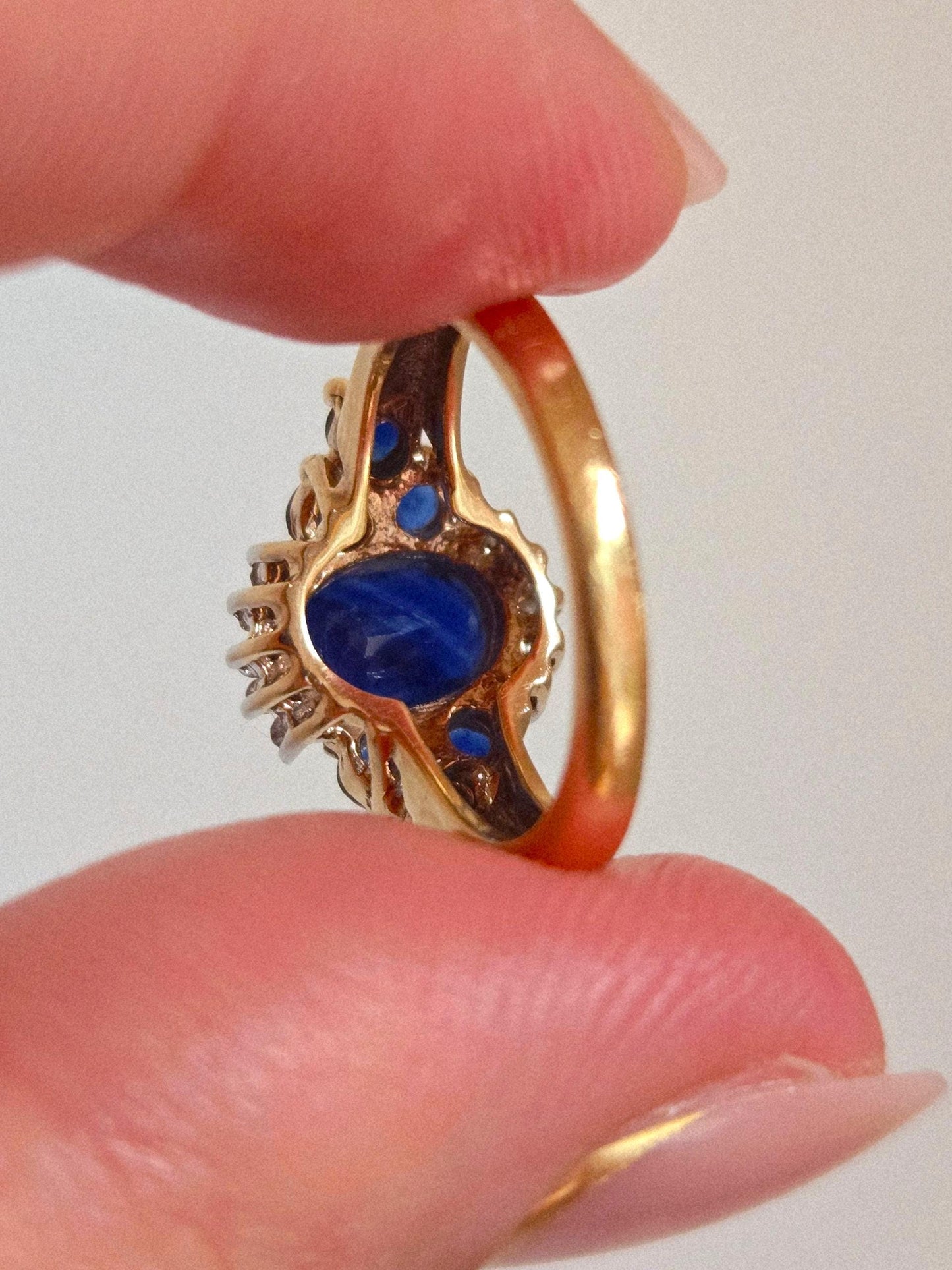 Vintage 10k Gold Blue Sapphire & Diamond Pinky Ring - Size 3.25