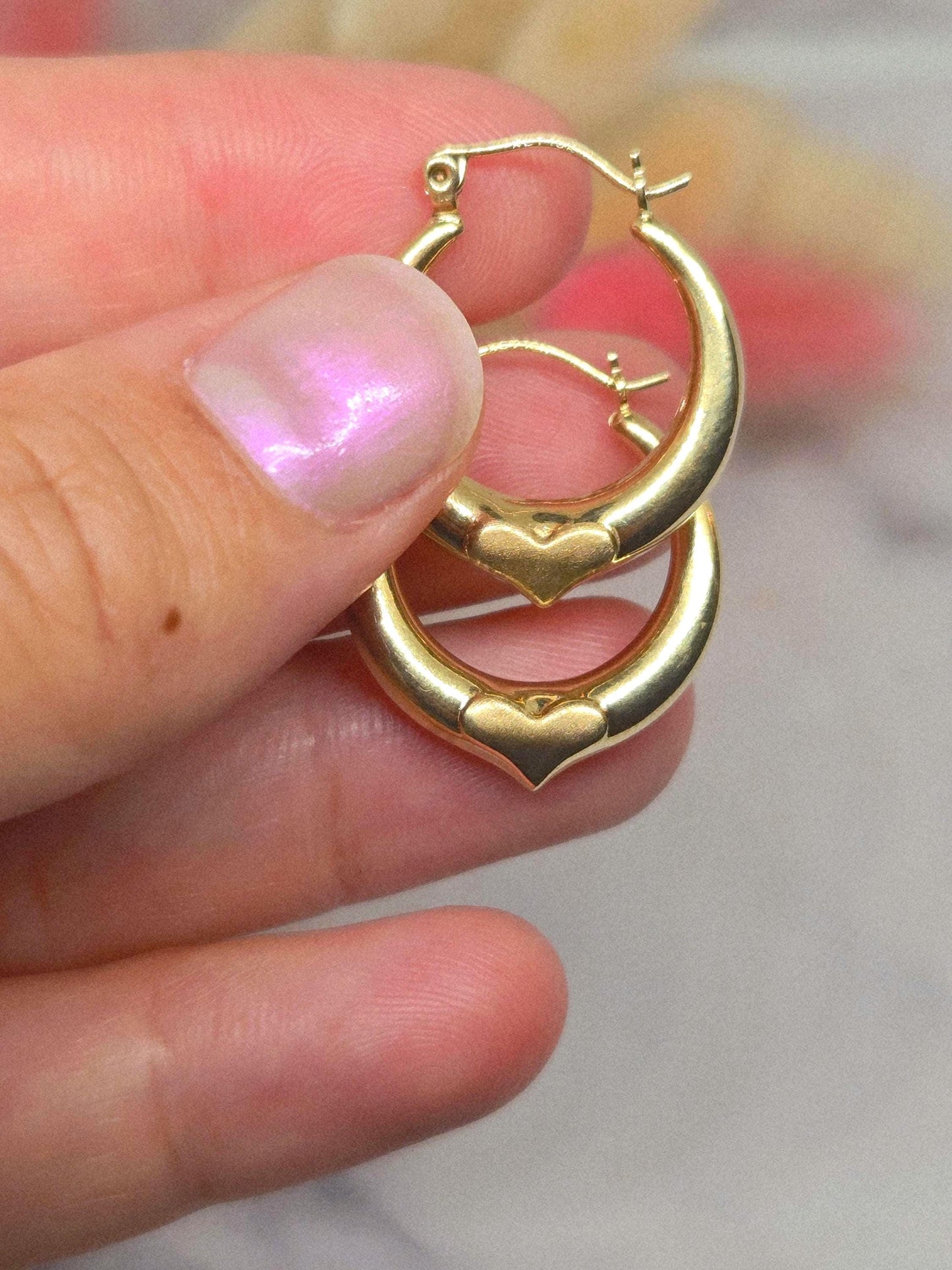 Vintage 10k Gold Hoop Earrings with Heart Detail