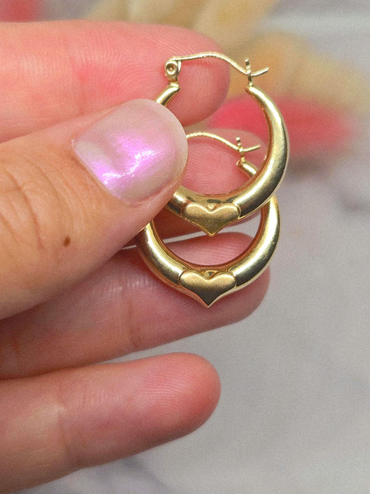 Vintage 10k Gold Hoop Earrings with Heart Detail