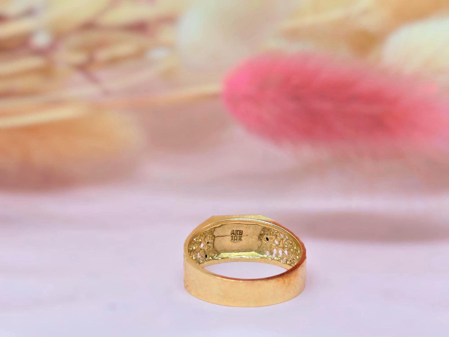 Vintage 10k Gold Square Signet Ring - Size 6, Engravable