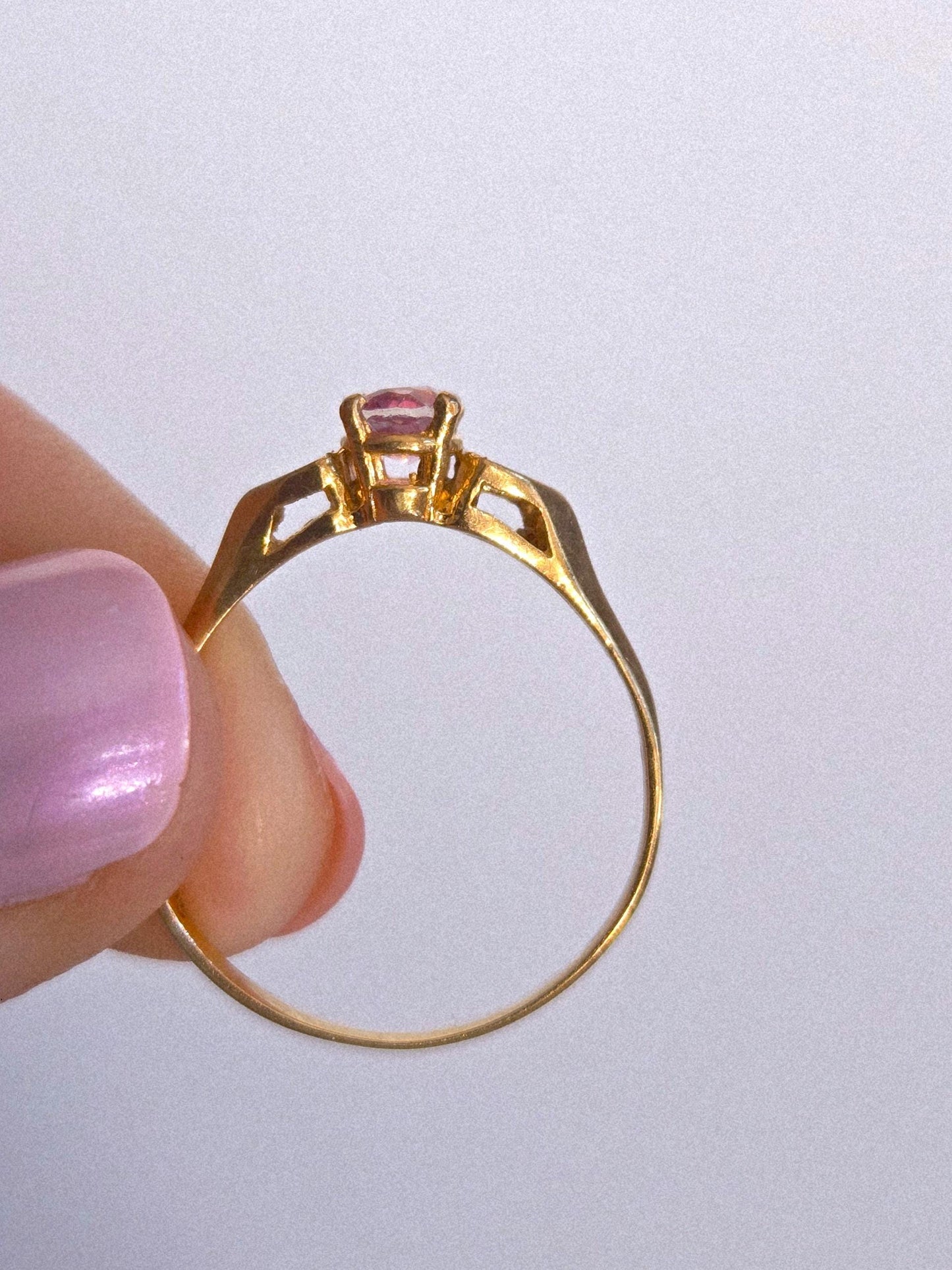 10k Gold Pink Gemstone Ring with Heart Accent - Size 7.75
