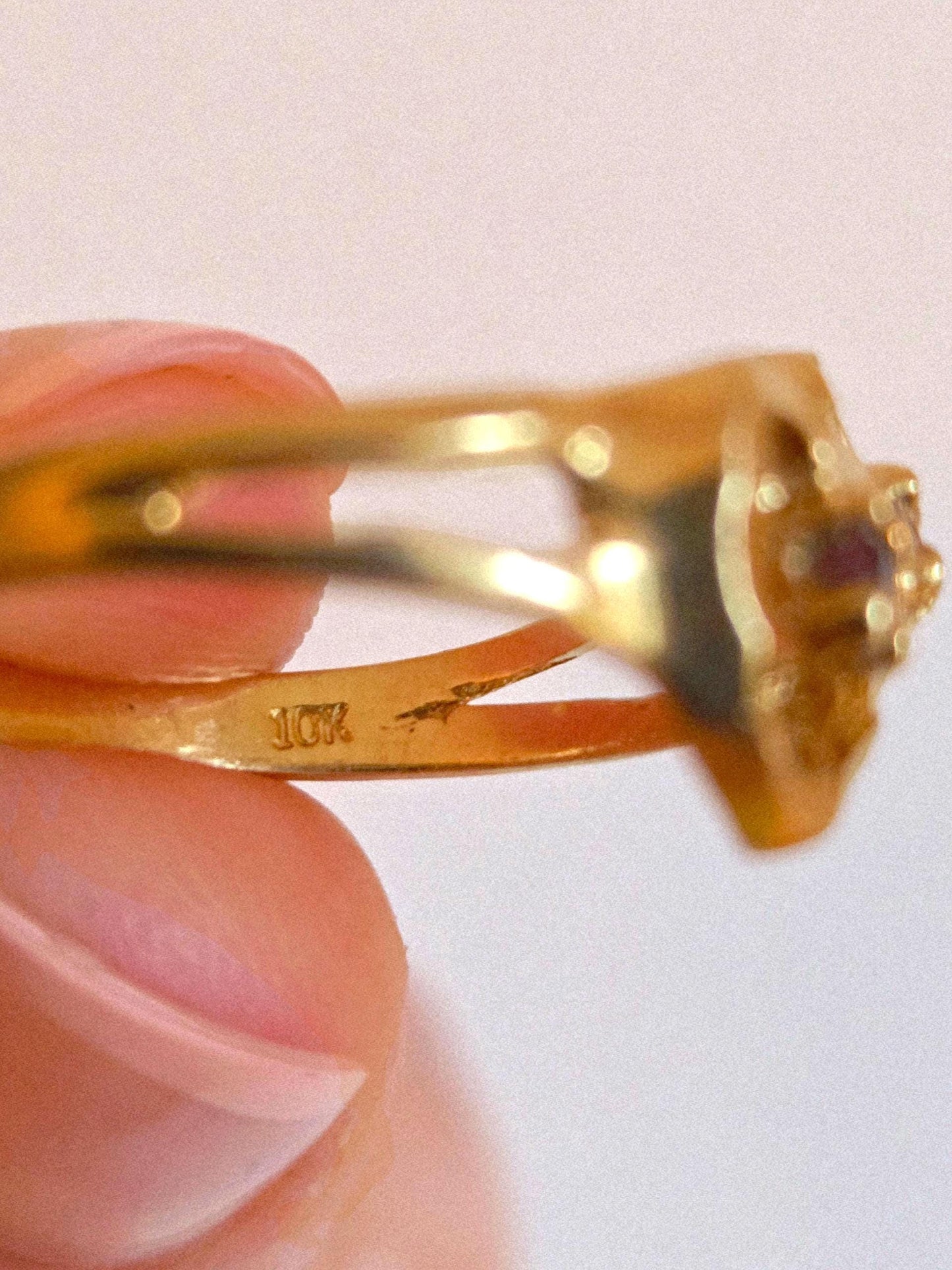 Vintage 10k Gold Heart Ring with Purple Stone Accent - Size 7