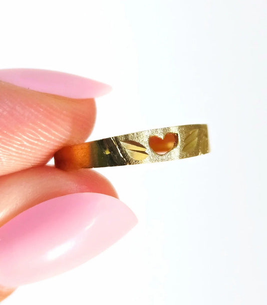Vintage 10K Gold Heart Pinky Ring - Size 3.5, Dainty Ring