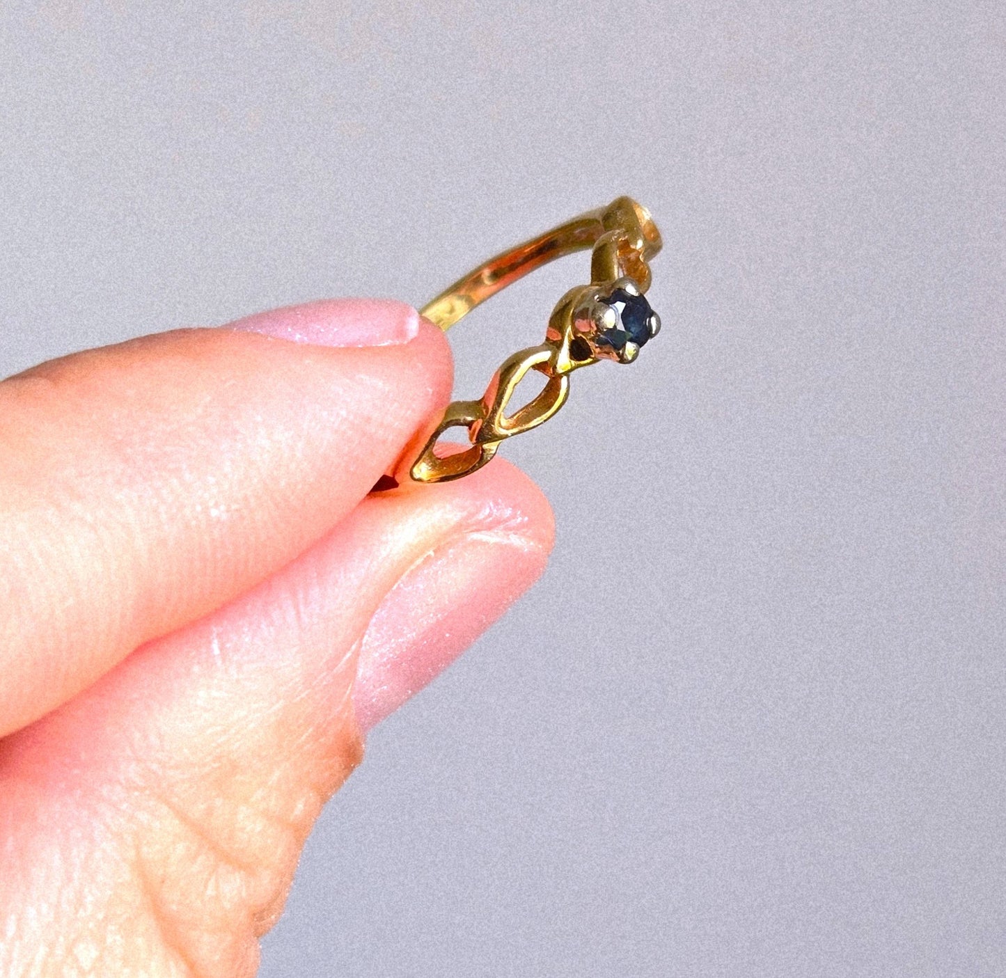 Vintage 10k Gold Natural Sapphire Ring - Size 5.75