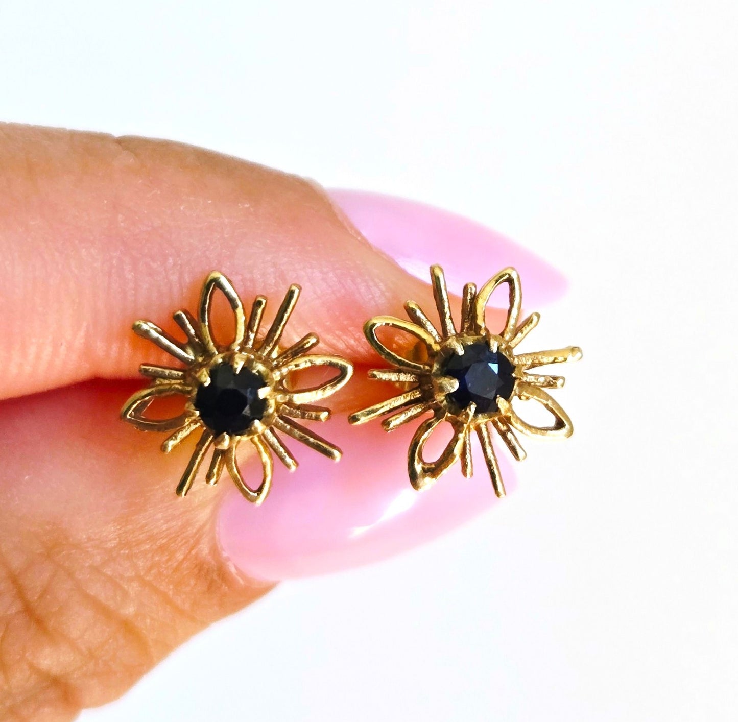 Vintage 10k Gold Sapphire Stud Earrings Fine Jewelry