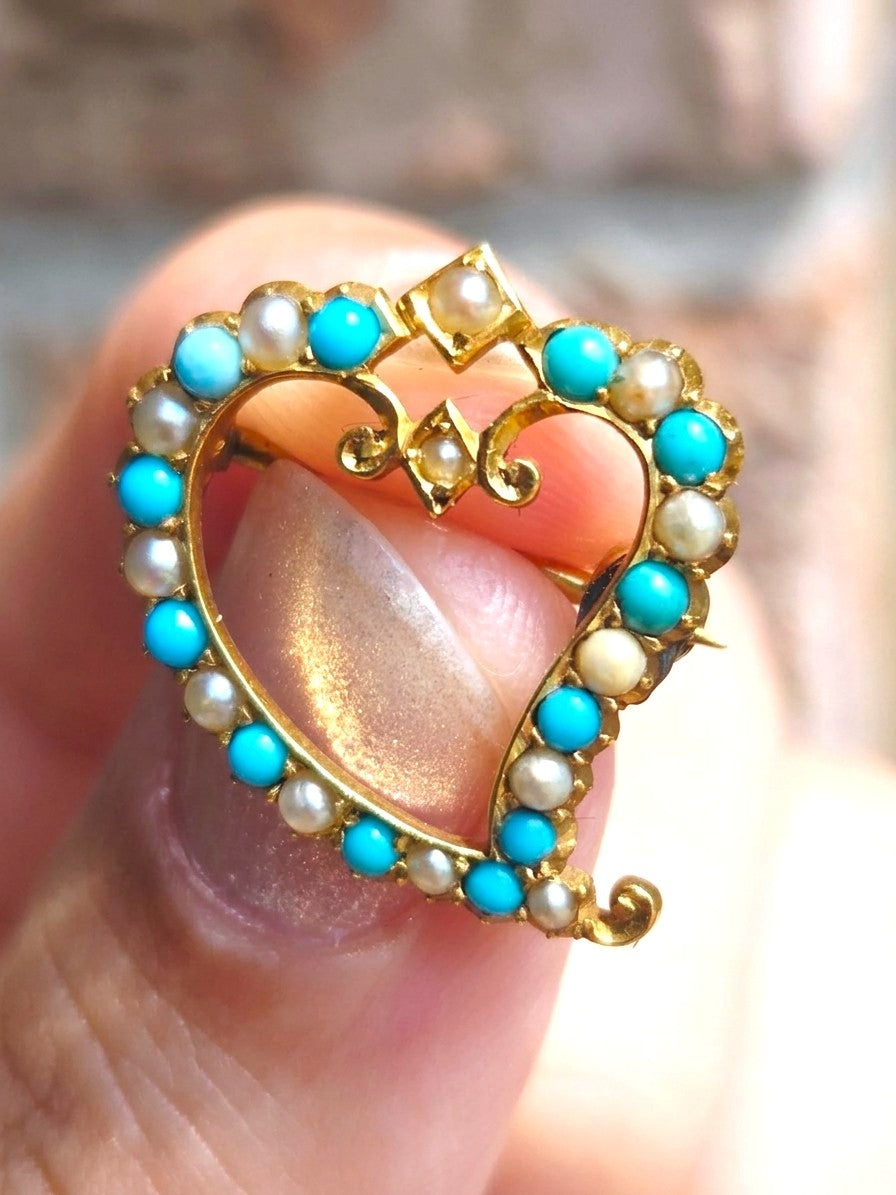 Antique 15ct Gold British Victorian Era Heart Brooch Turquoise Cabachon Seed Pearl Pin