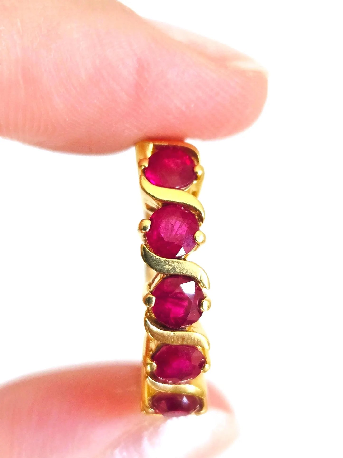 Vintage 14K Gold Ruby Band Ring - Size 7.5, July Birthstone