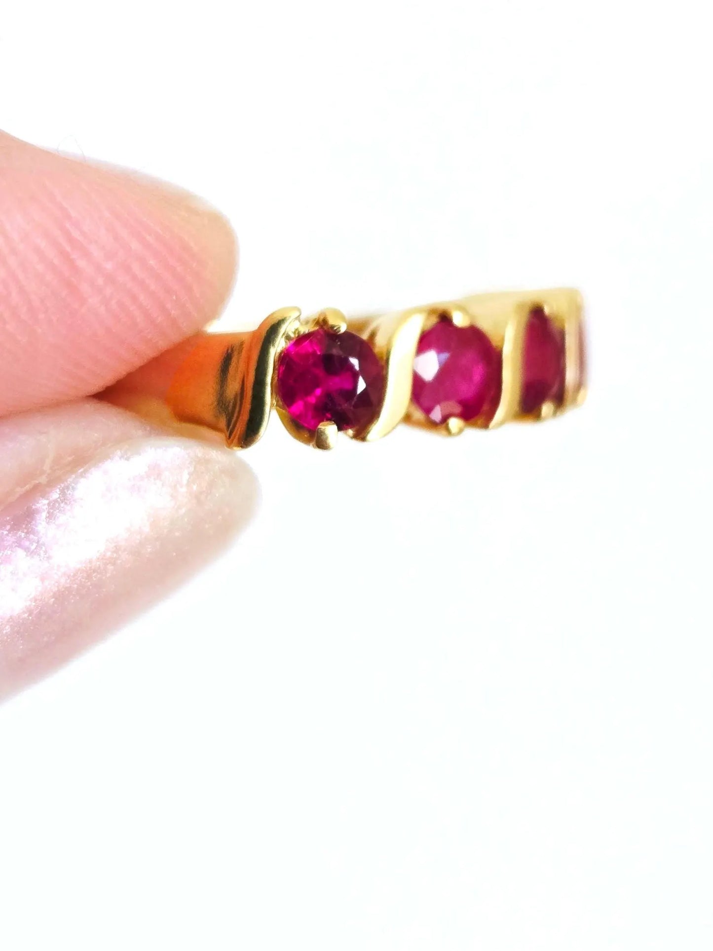 Vintage 14K Gold Ruby Band Ring - Size 7.5, July Birthstone