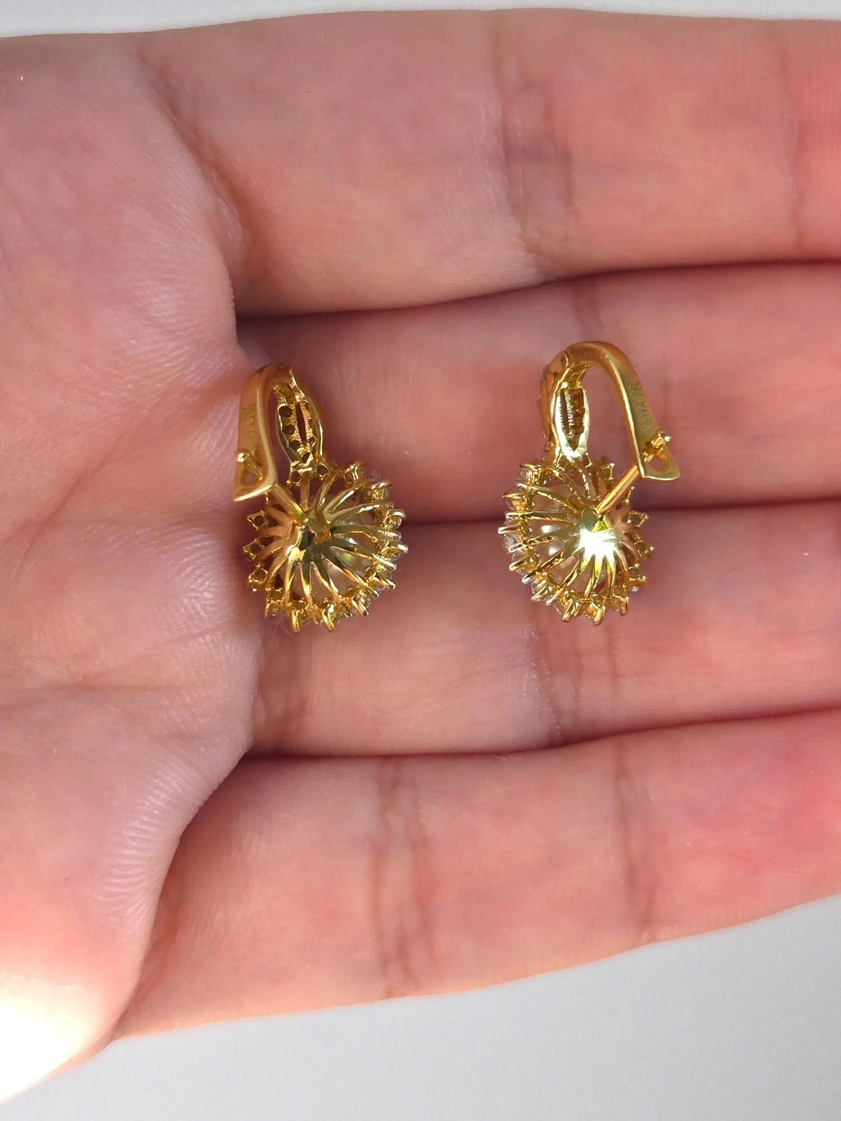 18K Gold Pearl & Cubic Zirconia Pendant and Earring Set