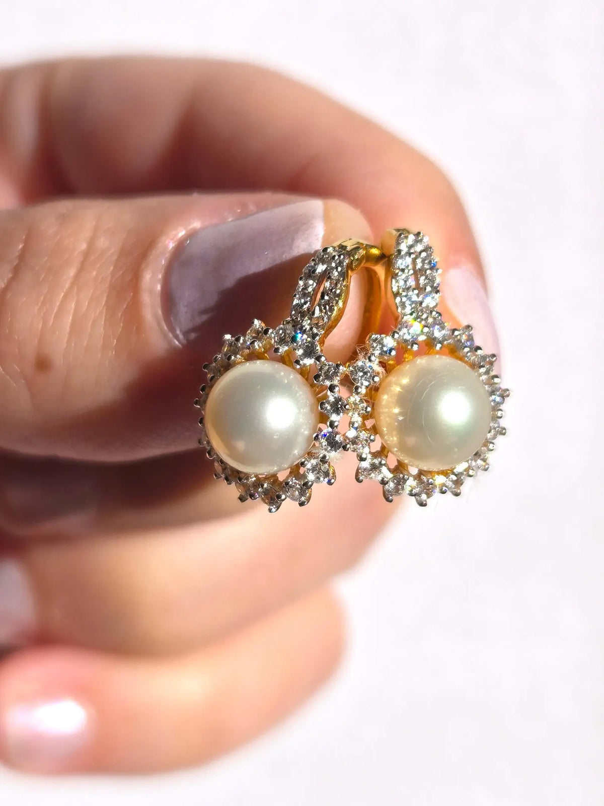 18K Gold Pearl & Cubic Zirconia Pendant and Earring Set
