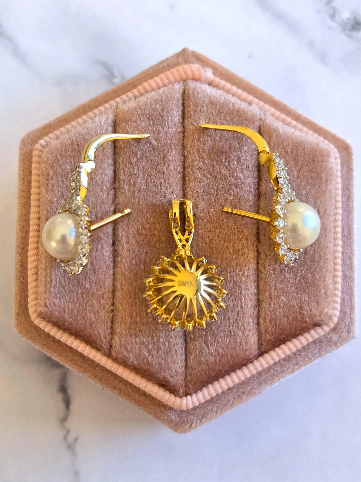 18K Gold Pearl & Cubic Zirconia Pendant and Earring Set