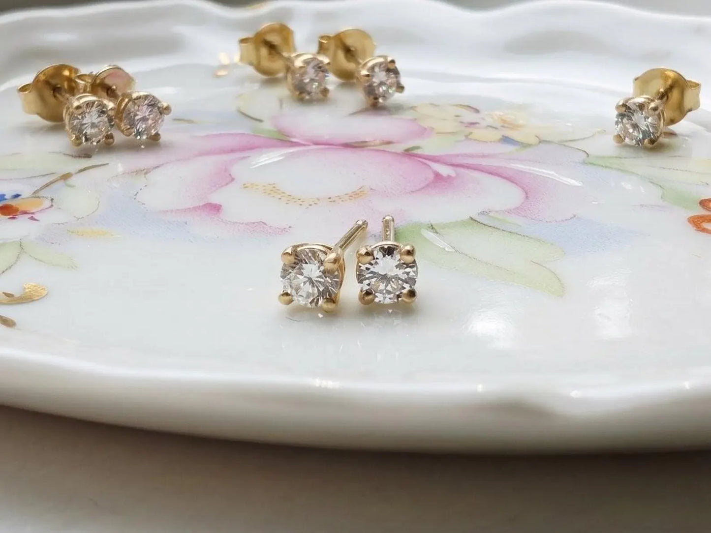 14K Yellow Gold Natural Diamond Stud Earrings - 3mm, 0.20 CTW